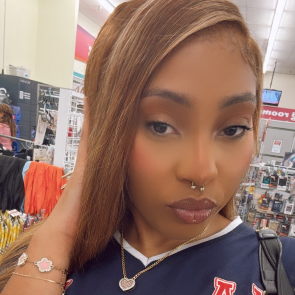 Meet your Posher, Ty